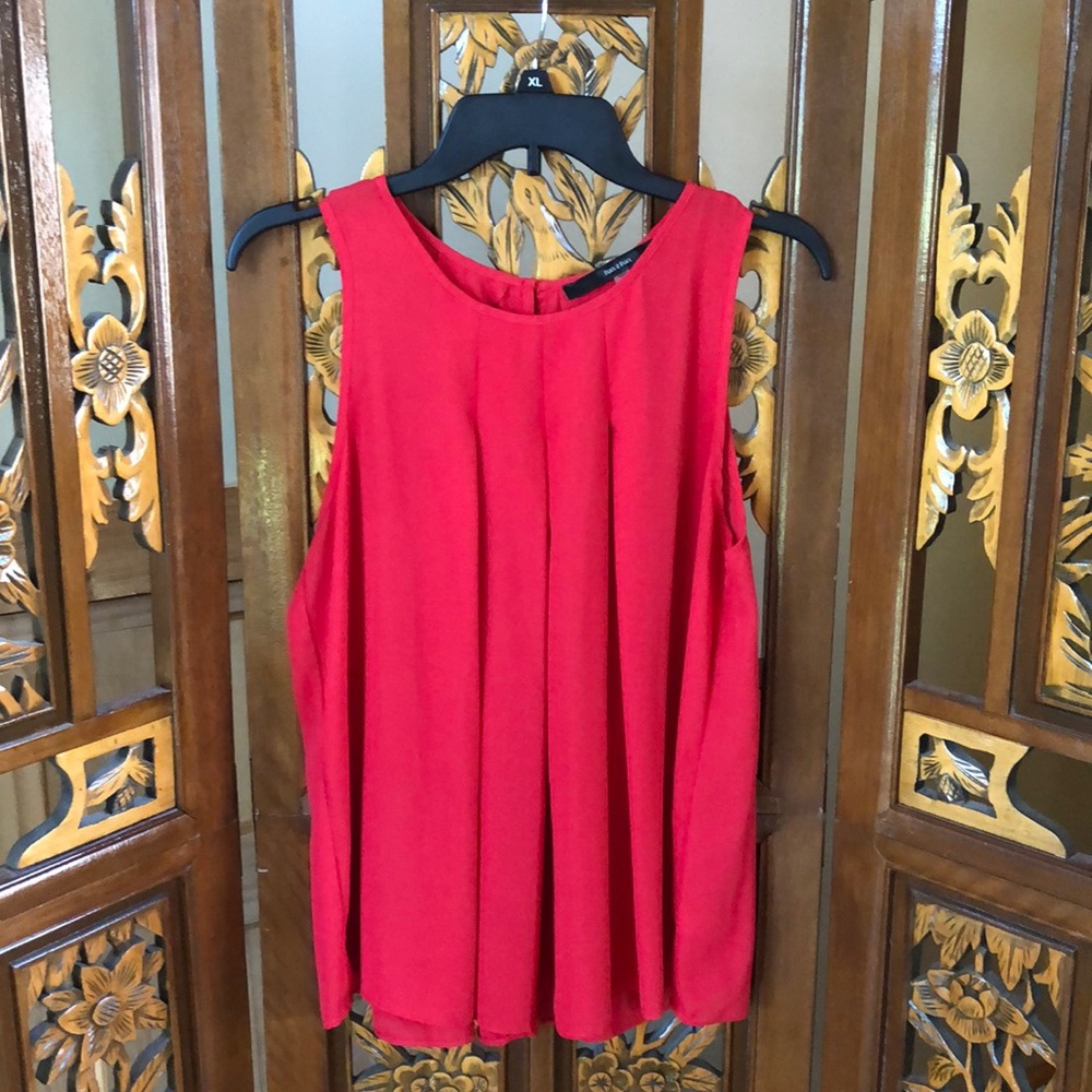 Fun 2 Fun Pleated Tank Size M